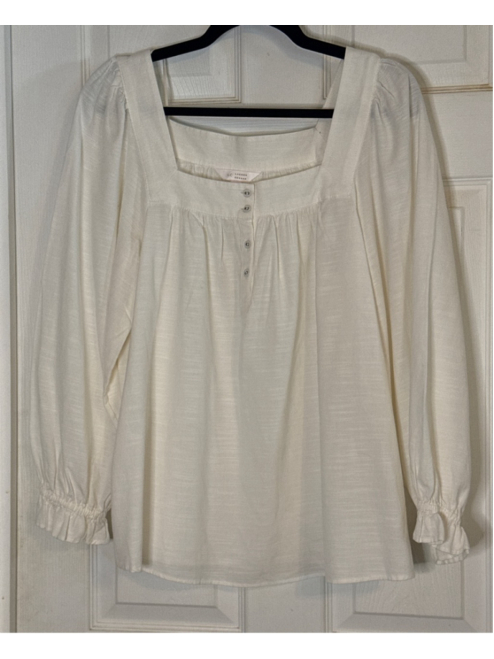 LC Lauren Conrad Off-White Square Neck Blouse M